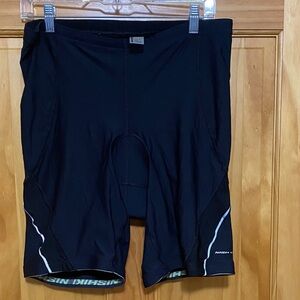 Nashiki Men's Black Padded Cycling Shorts, Size XL.